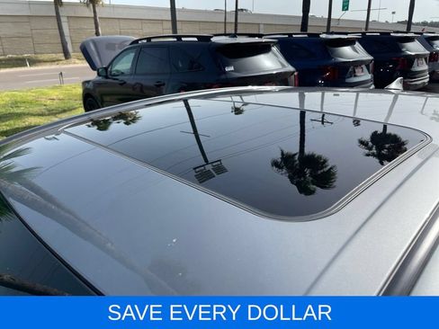 Used 2025 Toyota Camry SE FWD image 23
