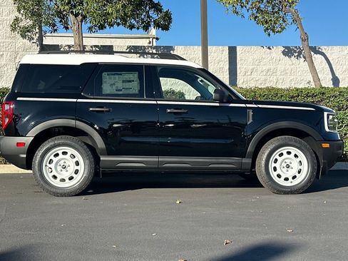 New 2025 Ford Bronco Sport Heritage w/ Convenience Package image 3