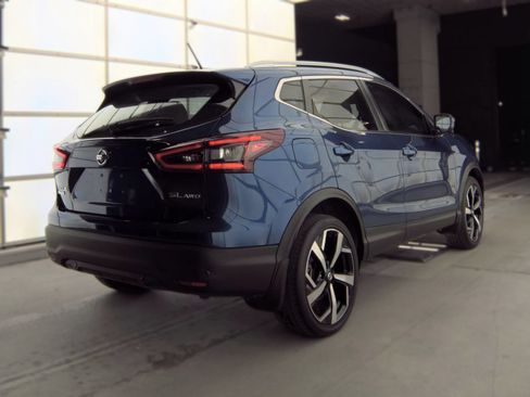 Used 2022 Nissan Rogue Sport SL w/ Premium Package AWD/4WD image 4