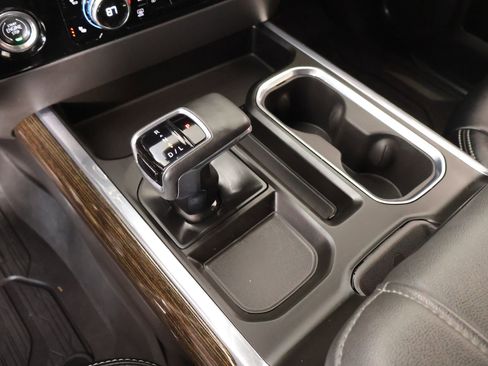 Used 2023 GMC Sierra 1500 Elevation image 8