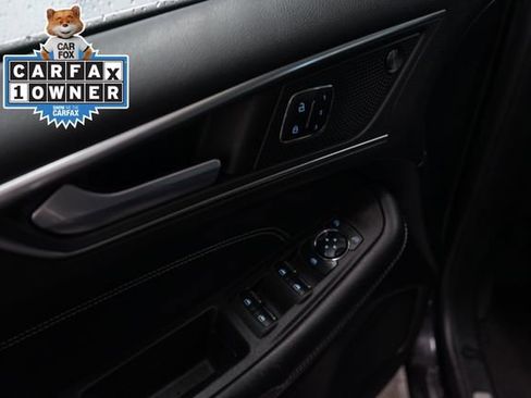 Certified 2023 Ford Edge Titanium AWD/4WD image 11