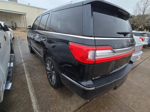 Used 2018 Lincoln Navigator Select w/ Technology Package image 6