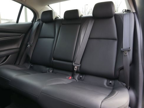 Used 2020 MAZDA MAZDA3 Select Package image 8