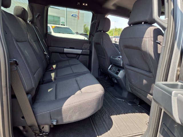 Used 2026 Ford F150 XLT w/ XLT Black Appearance Package RWD image 13