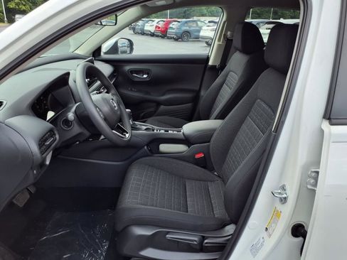 New 2026 Honda HR-V LX image 12