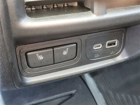 Certified 2023 Cadillac XT4 Premium Luxury w/ Cold Weather Package image 31