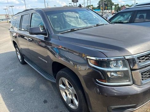 Used 2015 Chevrolet Suburban LT AWD/4WD image 1