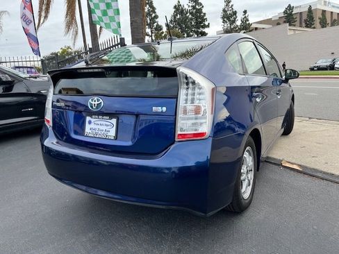 Used 2010 Toyota Prius Four image 10