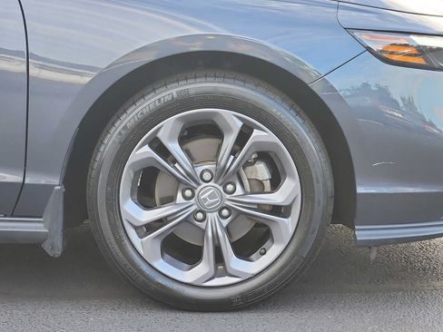 Used 2023 Honda Accord EX image 8