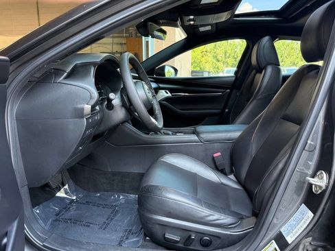 Used 2021 MAZDA MAZDA3 s FWD image 10