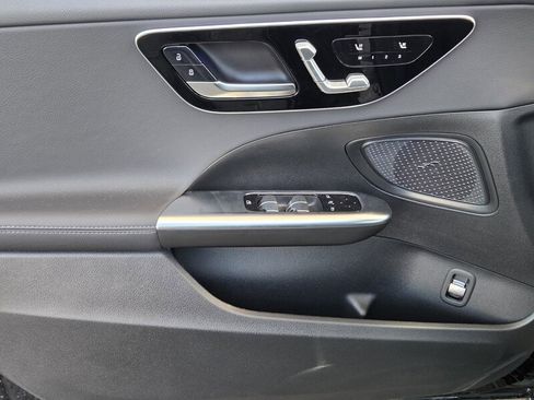 New 2026 Mercedes-Benz C 300 Sedan image 21