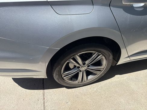 Used 2019 Volkswagen Jetta R-Line image 7