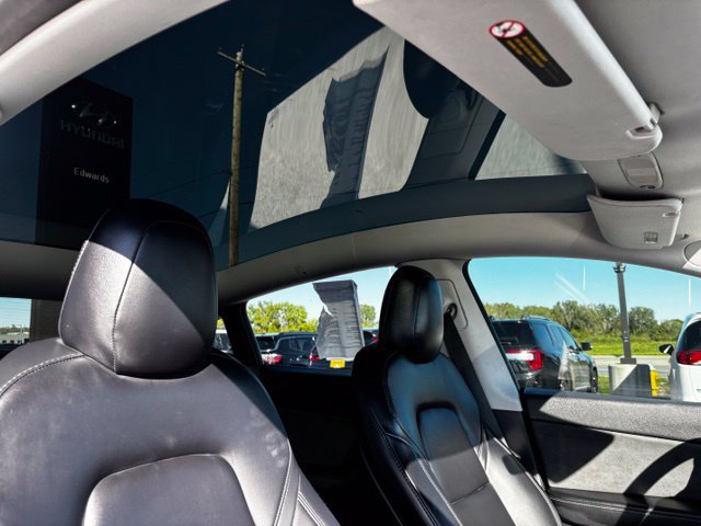 Used 2021 Tesla Model Y Long Range AWD/4WD image 45