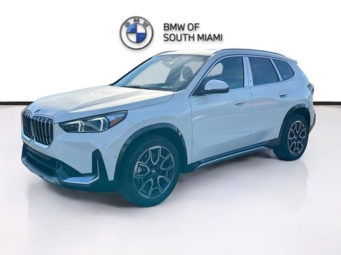 New 2026 BMW X1 xDrive28i w/ Technology Package image 3