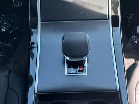 Used 2026 Land Rover Range Rover Velar Dynamic SE image 19