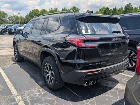 Used 2024 GMC Acadia AT4 AWD/4WD image 6