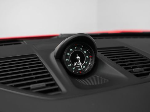 Certified 2024 Porsche 911 Carrera S RWD image 57