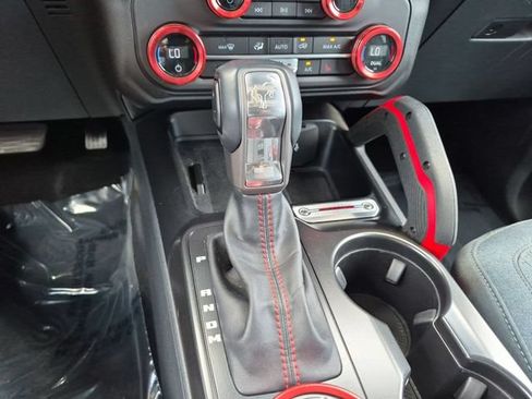 Used 2025 Ford Bronco Heritage Edition AWD/4WD image 12