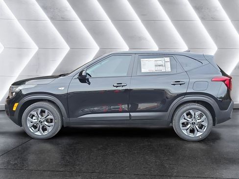 New 2026 Kia Seltos LX image 2