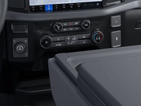 Used 2025 Ford F150 XL w/ Equipment Group 103A High AWD/4WD image 15
