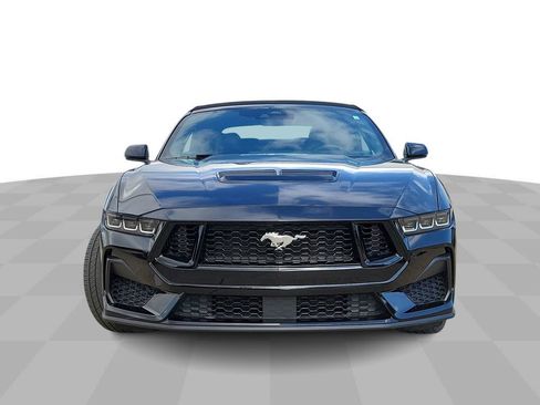 Used 2024 Ford Mustang GT Premium image 3