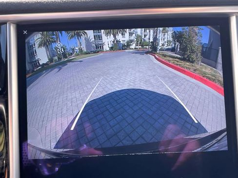 Used 2017 Tesla Model S 75 image 22