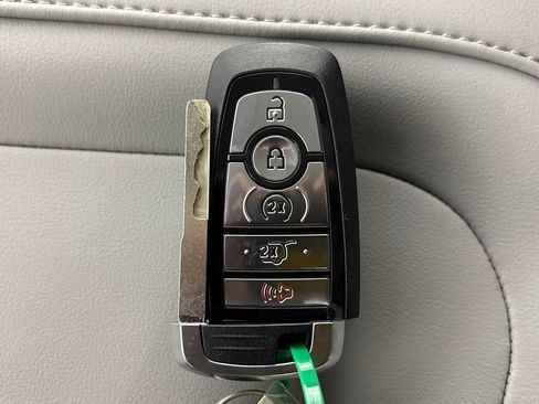 New 2026 Ford Expedition Active RWD image 32