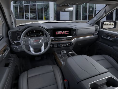 New 2026 GMC Sierra 1500 SLT image 3