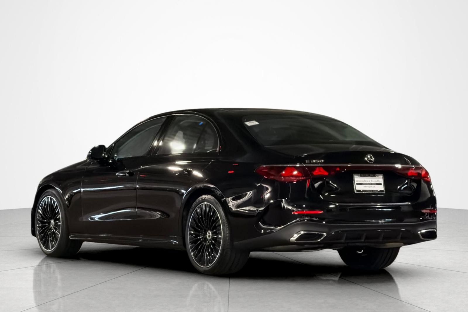 New 2026 Mercedes-Benz E 350 Sedan image 3