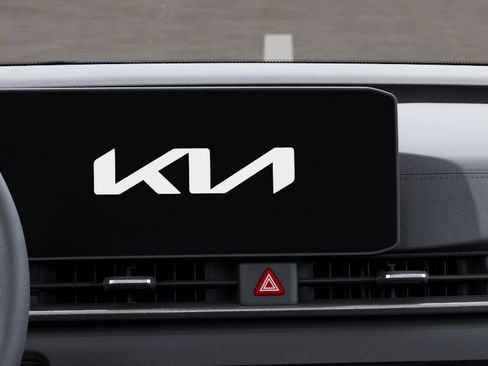 New 2025 Kia Carnival SX image 20