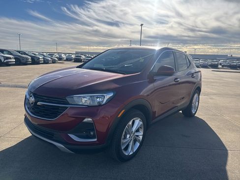 Used 2023 Buick Encore GX Preferred w/ Cold Weather Comfort Package image 3