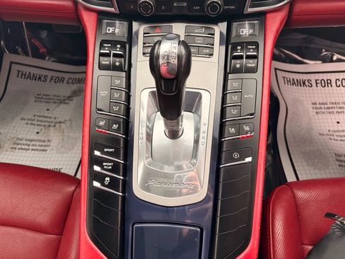 Used 2014 Porsche Panamera w/ Bose Audio Package image 34