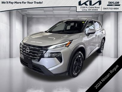 Used 2024 Nissan Rogue SV