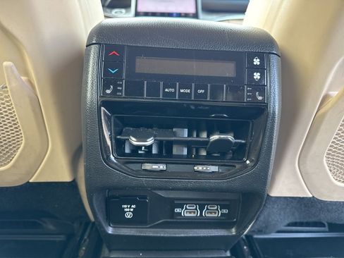 Used 2021 Jeep Grand Cherokee L Limited w/ MOPAR Finishing Package image 27