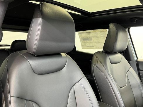 New 2025 Jeep Compass Limited w/ Driver Assist Group I image 6