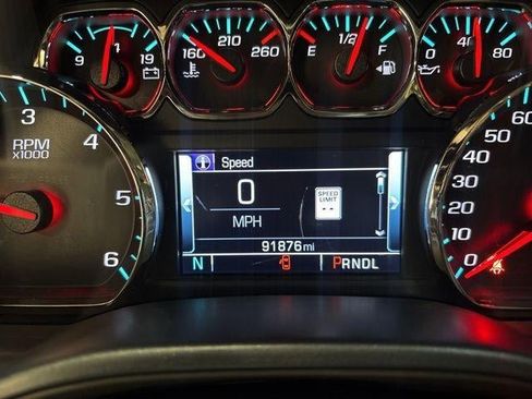 Used 2017 Chevrolet Silverado 1500 High Country image 10