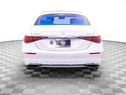 Used 2021 Mercedes-Benz S 580 4MATIC Sedan image 4