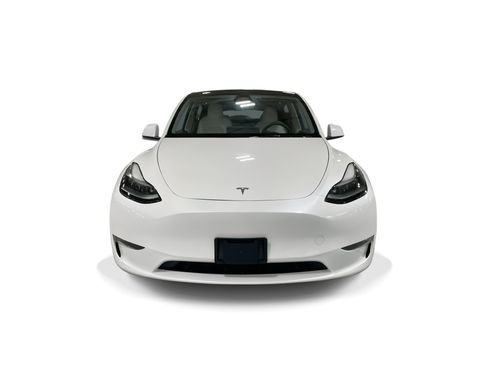 Certified 2023 Tesla Model Y Long Range AWD/4WD image 2