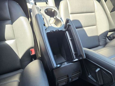 Used 2014 Mercedes-Benz GLK 350 4MATIC image 25