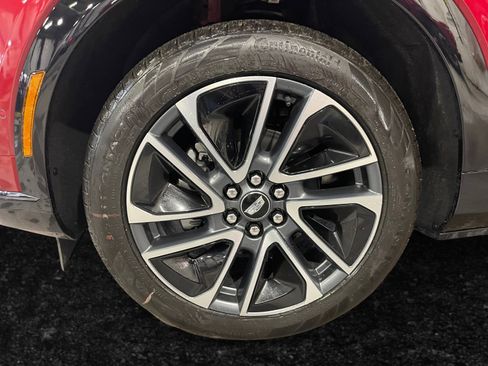 New 2026 Cadillac Optiq Sport 1 image 15