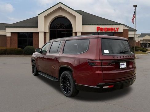 New 2024 Jeep Wagoneer L Series II image 4