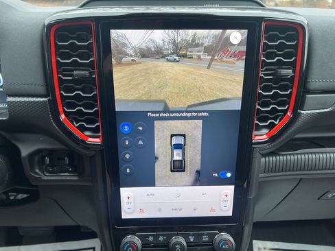 New 2025 Ford Ranger Raptor image 21