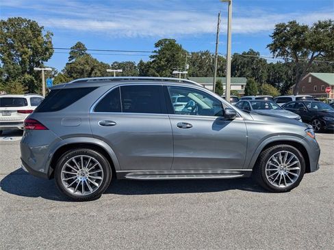New 2026 Mercedes-Benz GLE 450 4MATIC image 4