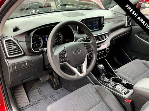 Used 2020 Hyundai Tucson SE image 16