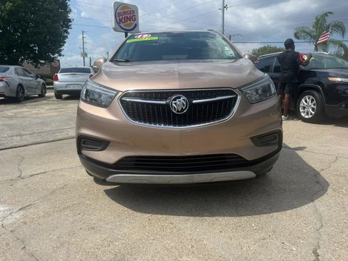 Used 2019 Buick Encore Preferred FWD image 2