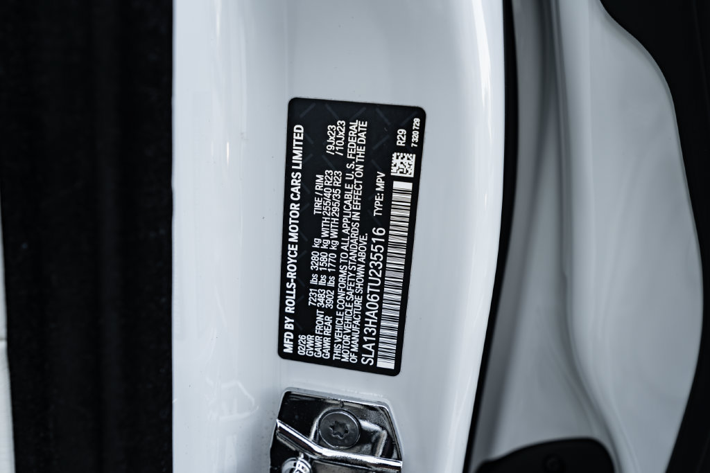 Used 2026 Rolls-Royce Cullinan AWD/4WD image 54