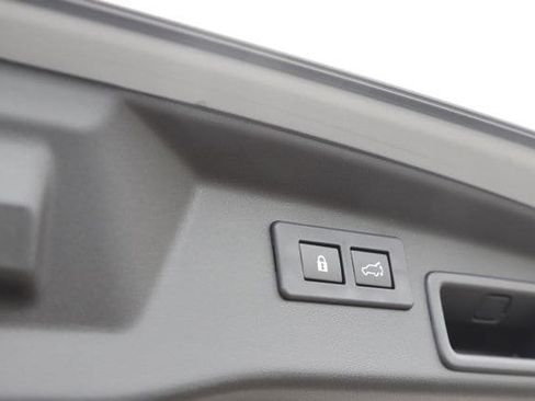 New 2026 Subaru Outback Limited AWD/4WD image 4