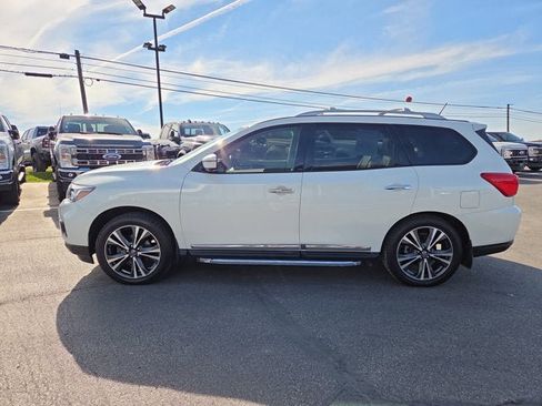 Used 2018 Nissan Pathfinder Platinum w/ Cargo Package image 3