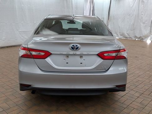Used 2020 Toyota Camry LE w/ Carpet Mat Package FWD image 6