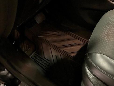 Used 2022 Buick Encore Preferred w/ Safety Package image 17